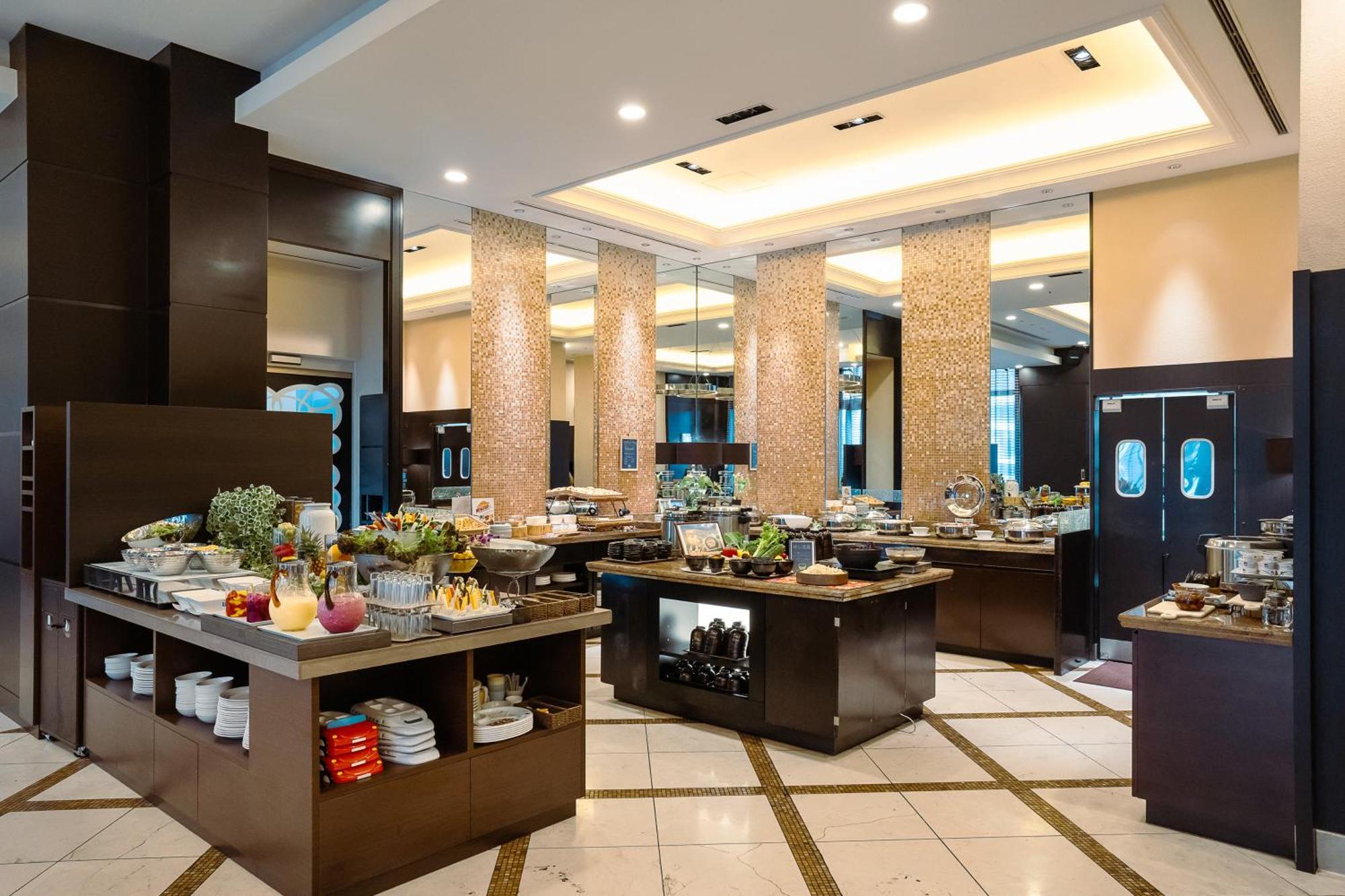 Hotel Doubletree By Hilton Naha Zewnętrze zdjęcie