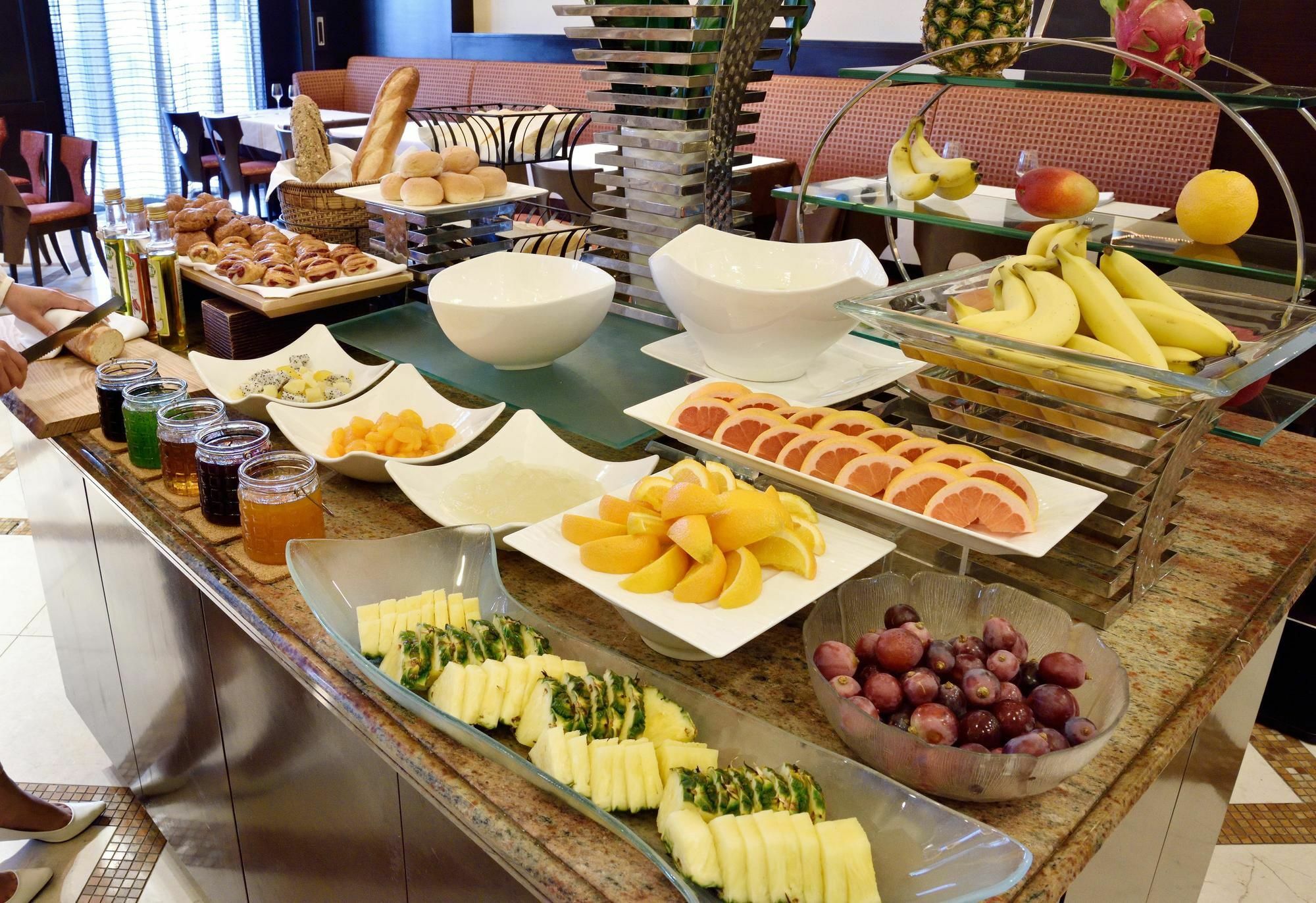 Hotel Doubletree By Hilton Naha Zewnętrze zdjęcie